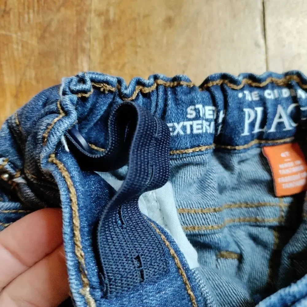 Children's Place 4T straight leg jeans adjustable waist stretch snap close